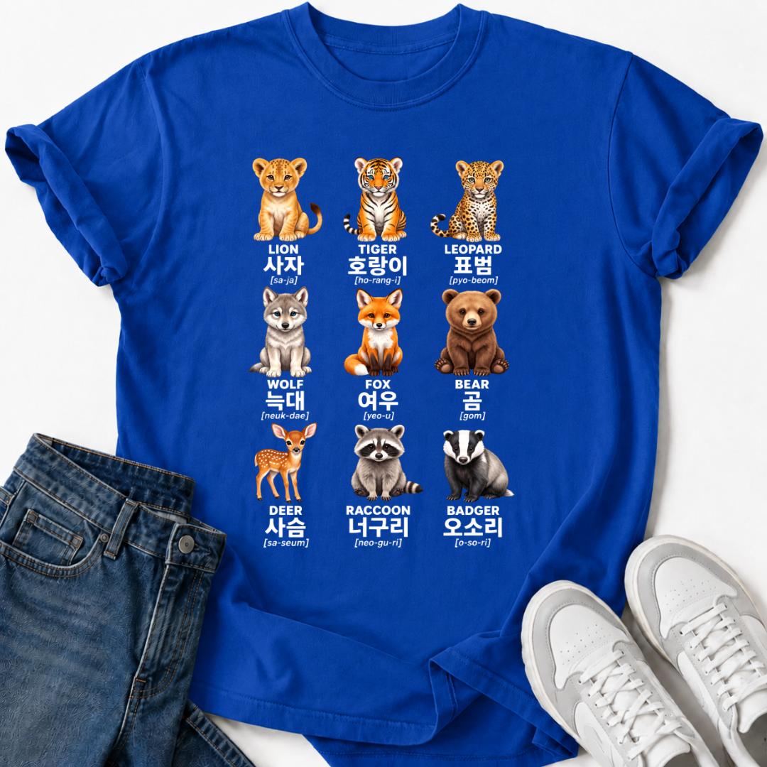 ANIMALS IN KOREAN T-SHIRT