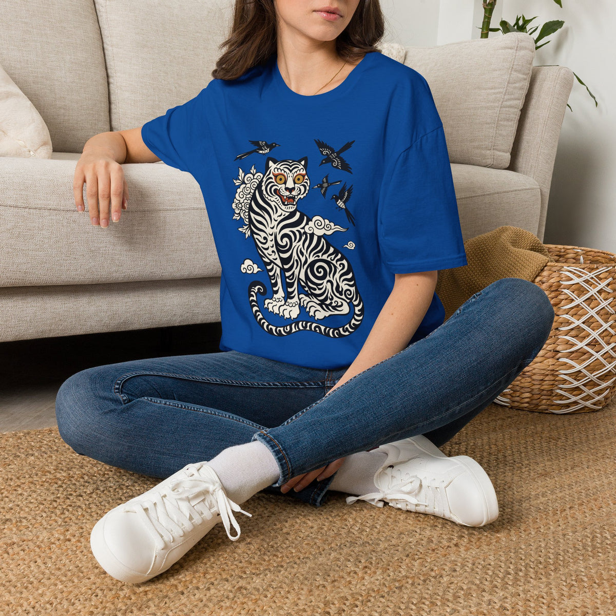 Tiger & Crows Graphic T-Shirt — Bold Japanese-Inspired Tattoo Style