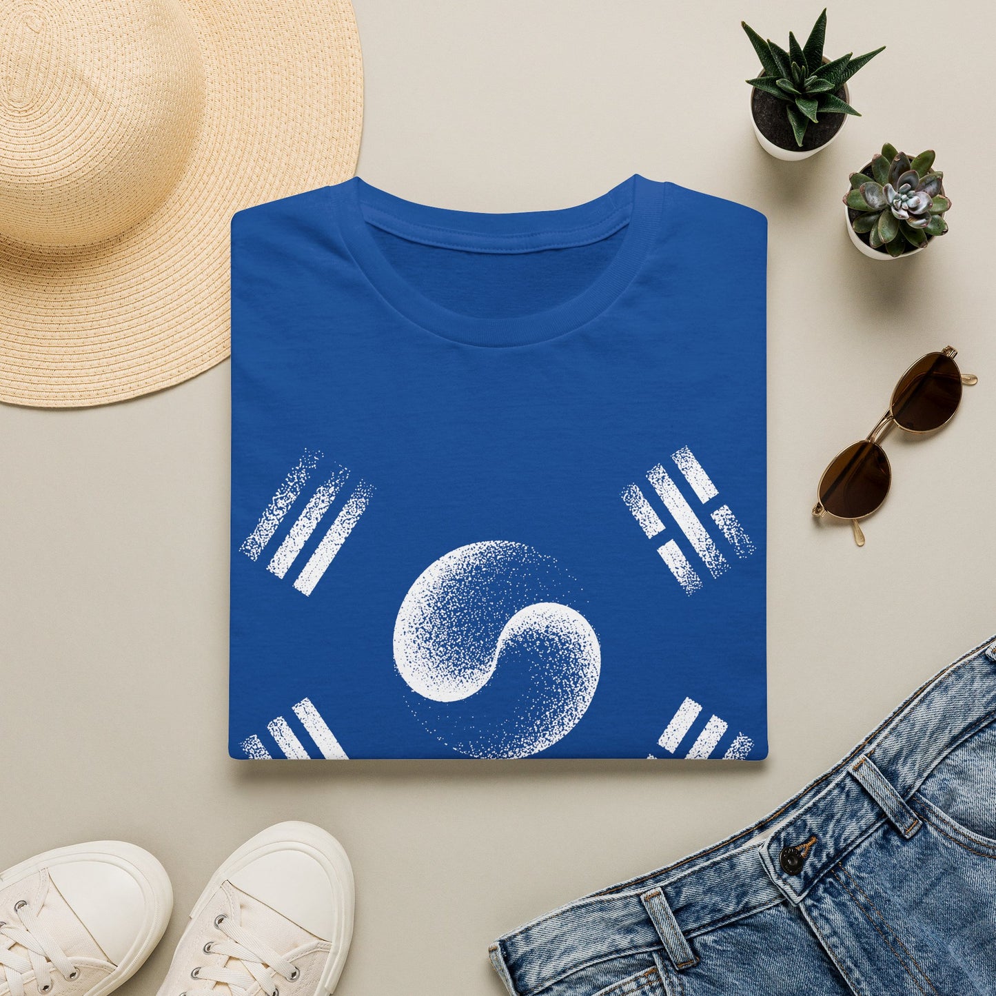 Yin Yang Taeguk T-Shirt — Korean Flag Inspired Peace Symbol Tee