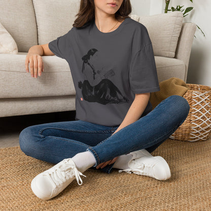 Vintage Korean Hanbok Reader T-Shirt — Gentle Ink Illustration Tee