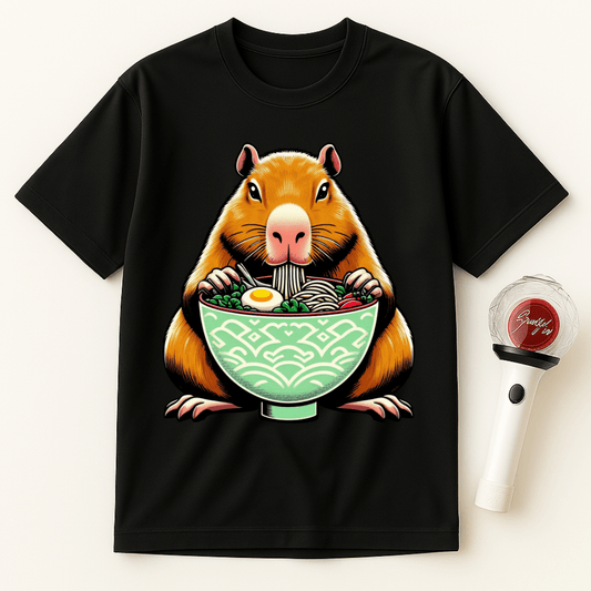 CAPYBARA EATING RAMEN UNISEX T-SHIRT