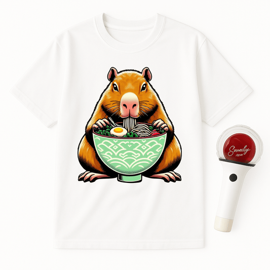 CAPYBARA EATING RAMEN UNISEX T-SHIRT
