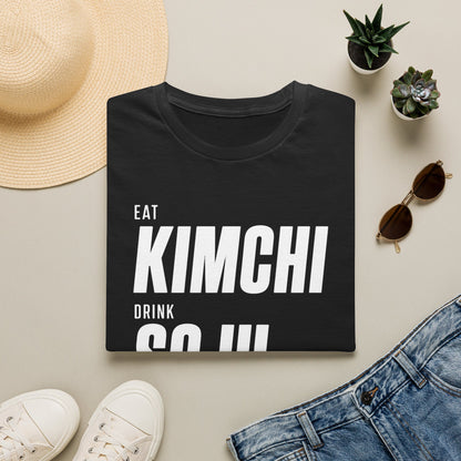 EAT KIMCHI DRINK SOJU LOVE KOREA T-SHIRT