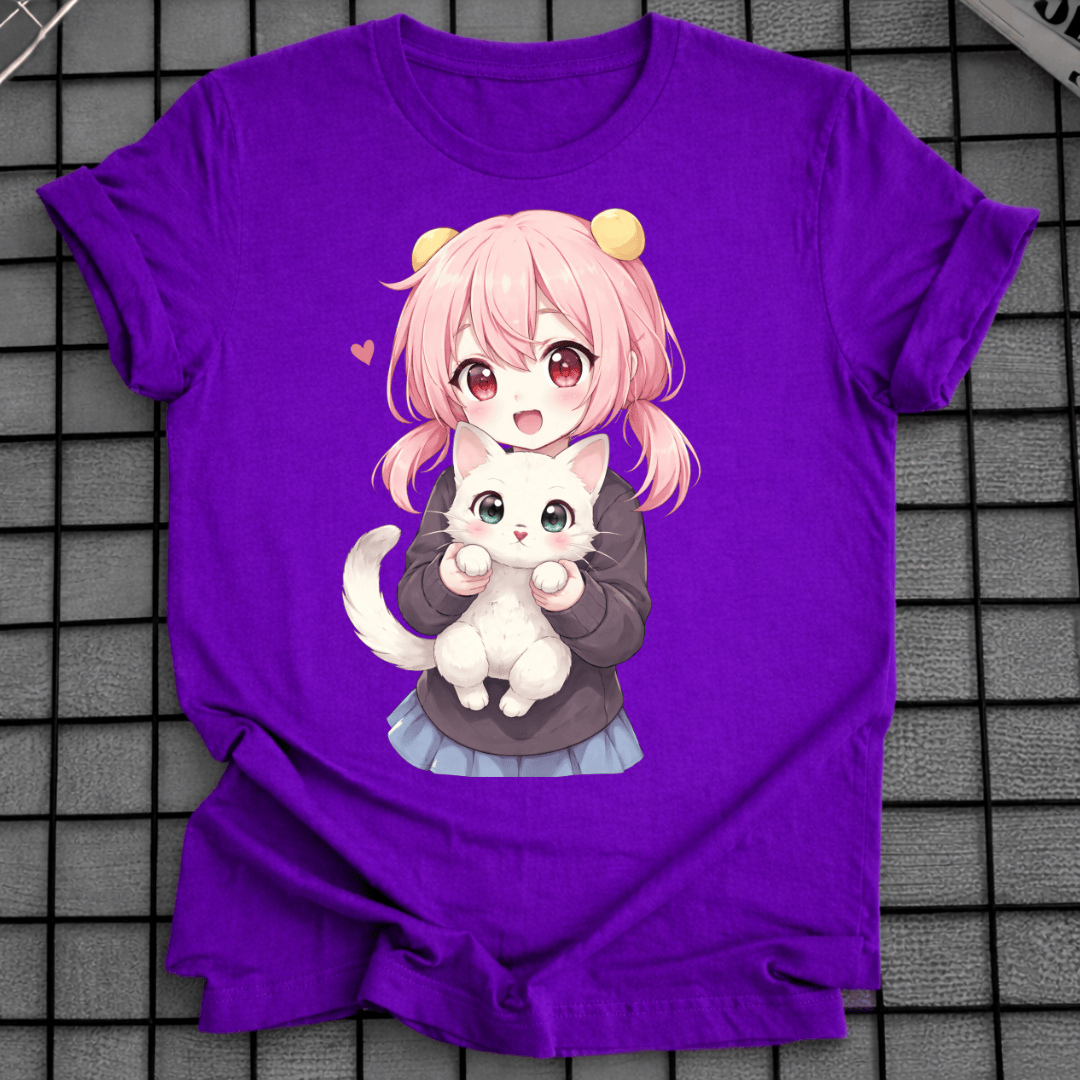 CHIBI ANIME-MÄDCHEN MIT KATZEN-T-SHIRT
