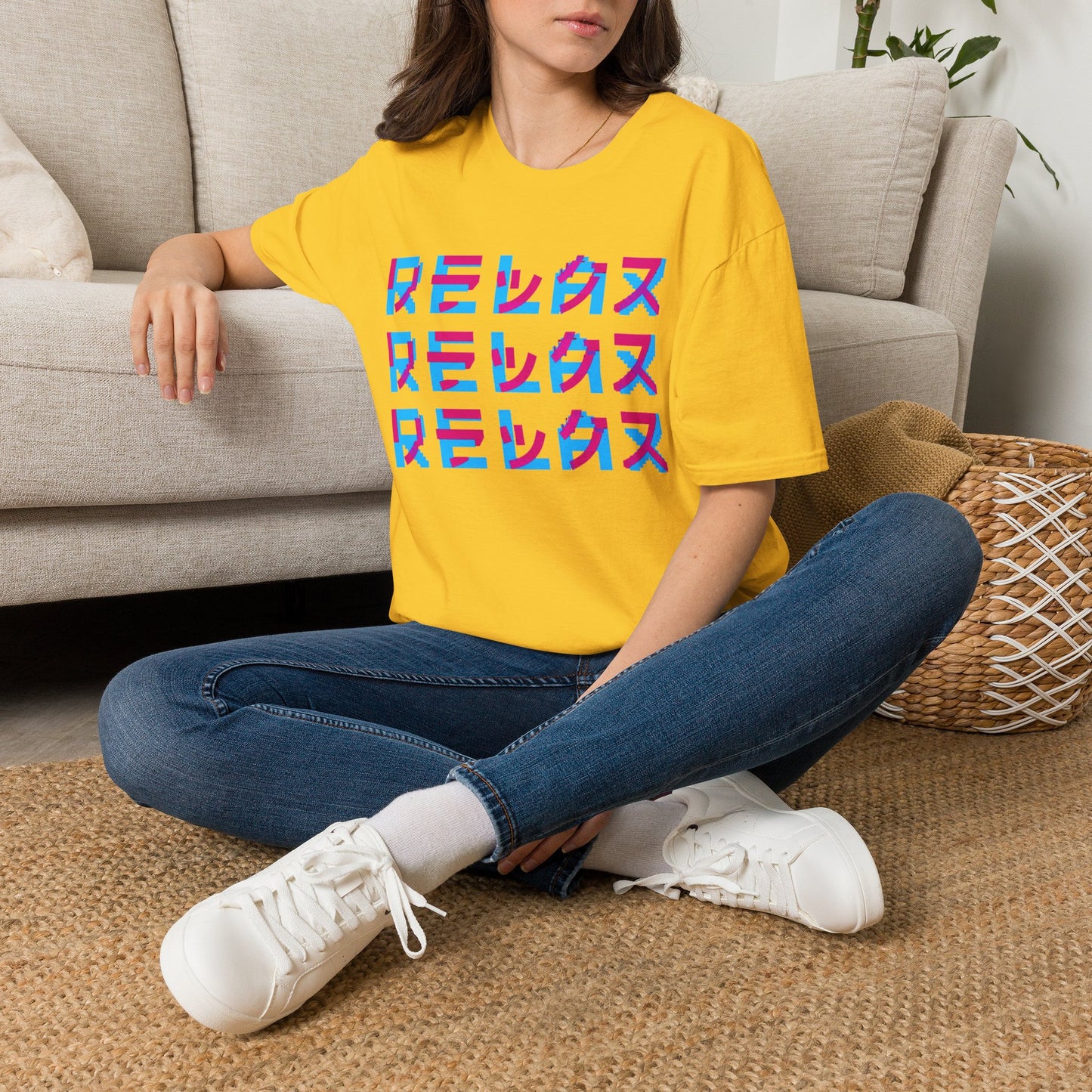 Relax Japanese Graphic T-Shirt — Retro Vaporwave Kanji Tee
