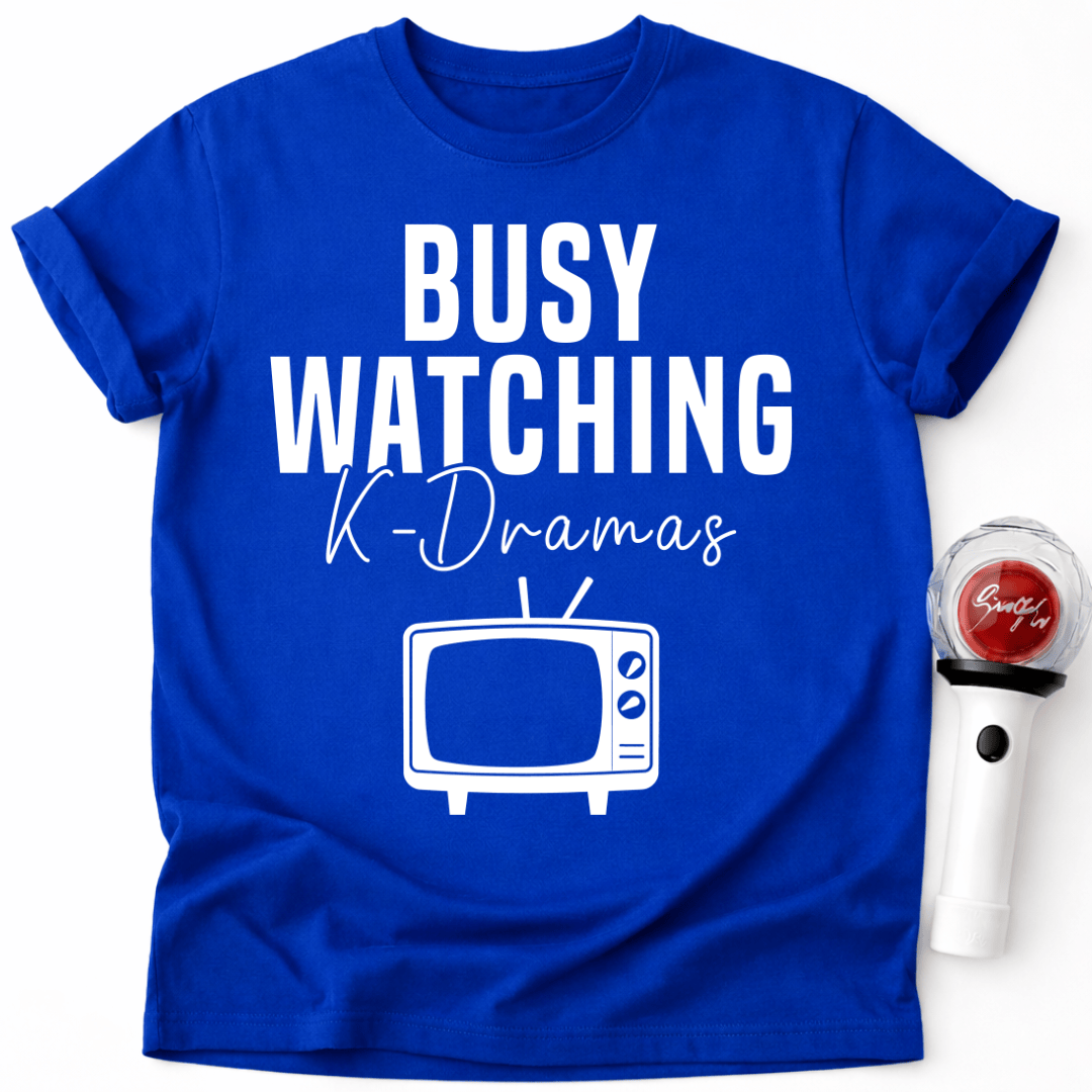 ICH BIN BESCHÄFTIGT MIT K-DRAMEN T-SHIRT
