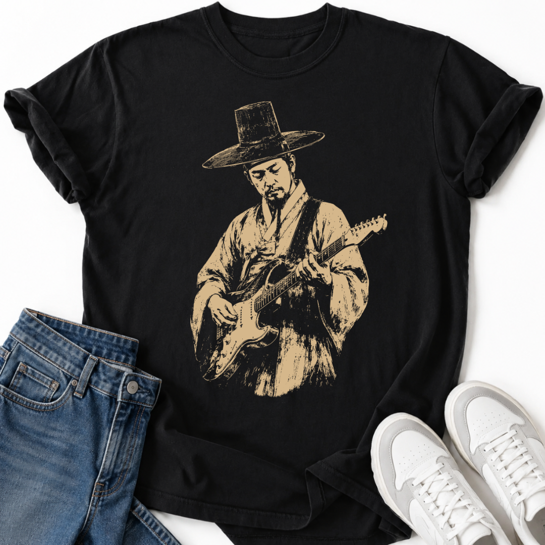 TRADITIONAL KOREAN GUITAR PLAYER T-SHIRT