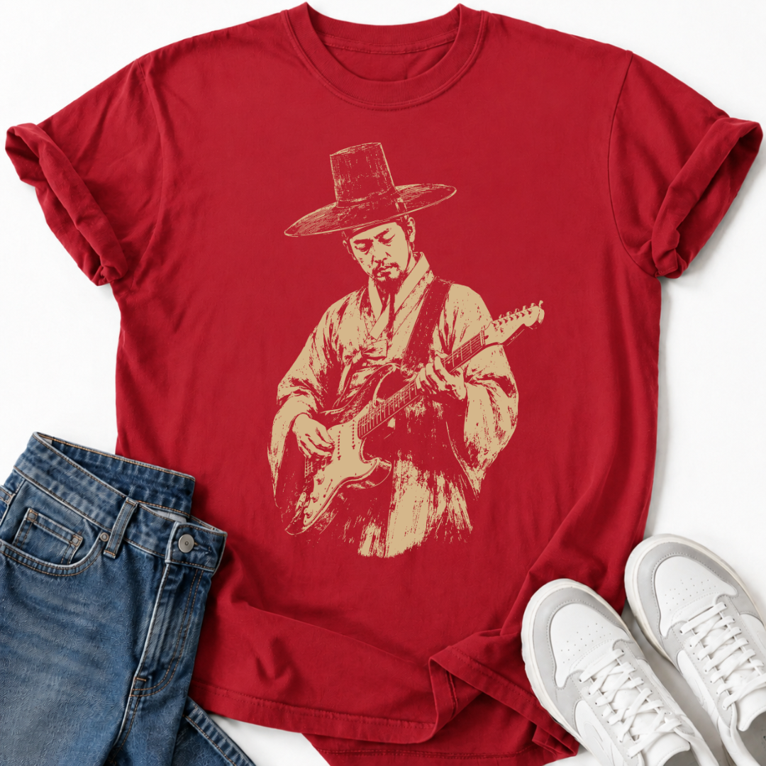 TRADITIONAL KOREAN GUITAR PLAYER T-SHIRT
