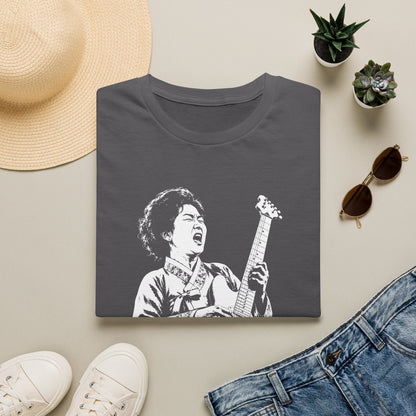 T-Shirt — Vintage Rock Guitarist Graphic Tee