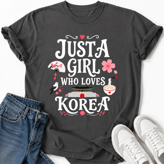 A GIRL WHO LOVES KOREA T-SHIRT