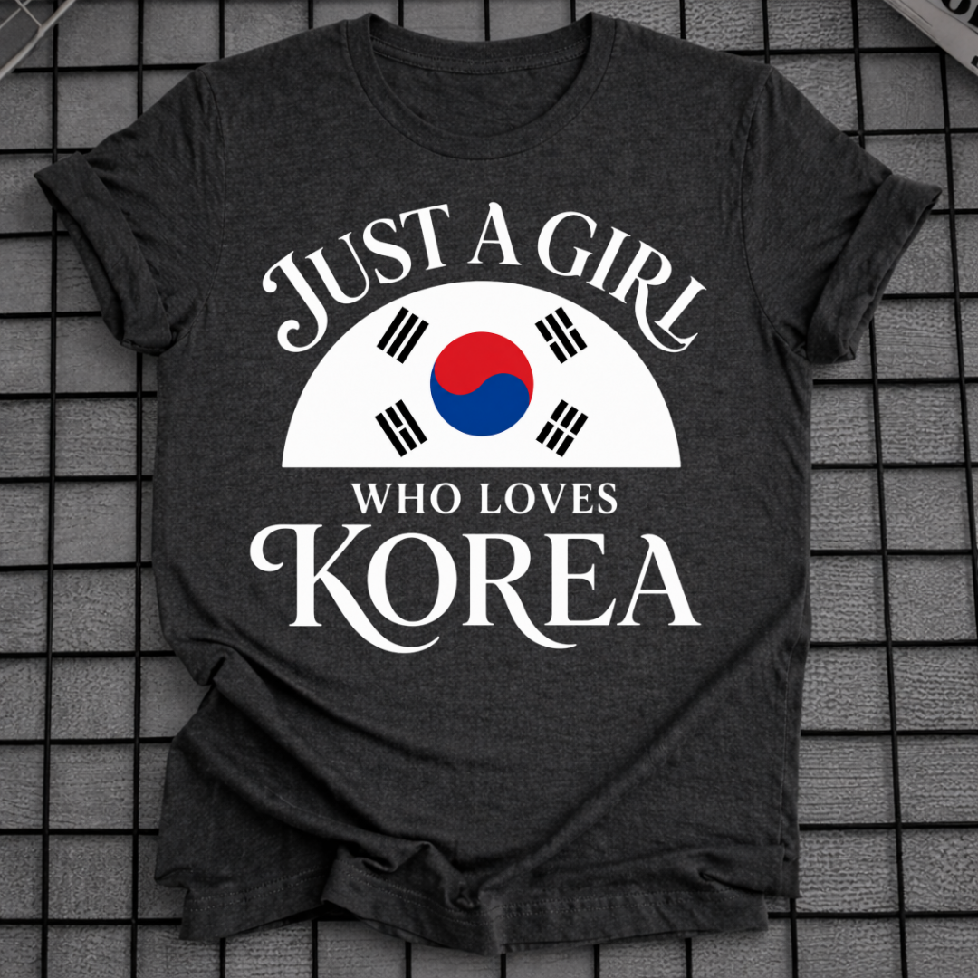 THIS GIRL LOVES KOREA T-SHIRT