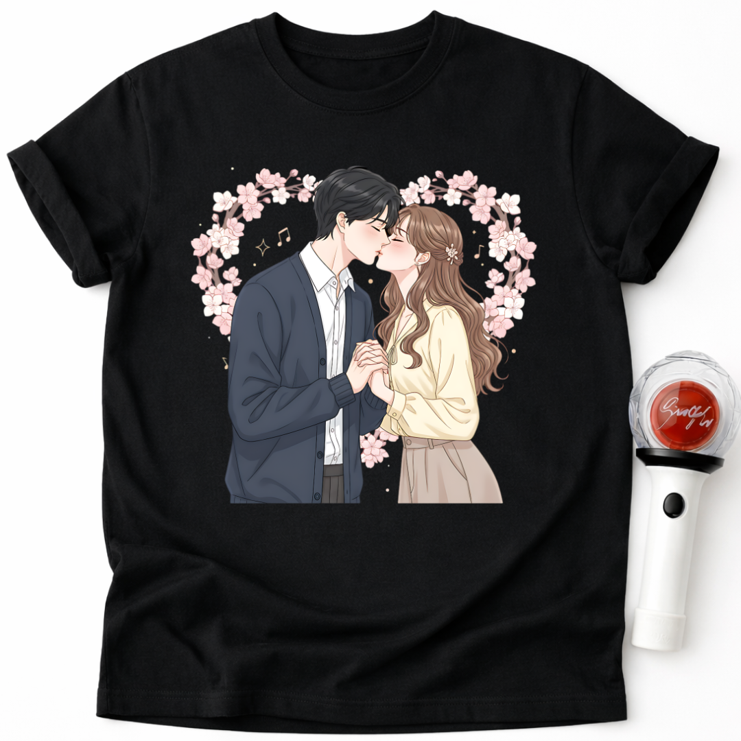 ROMANTISCHES PAAR KÜSST T-SHIRT