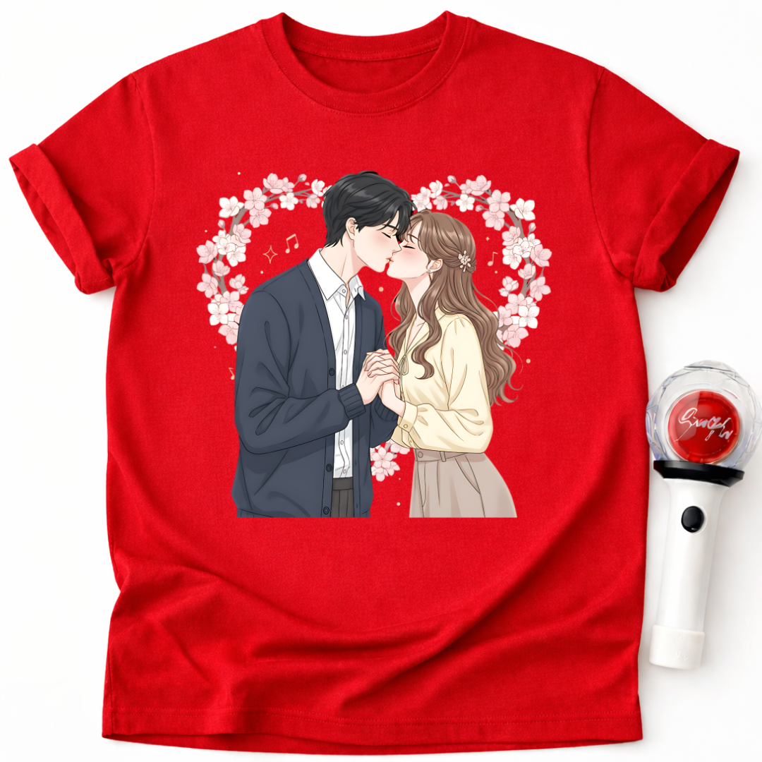ROMANTISCHES PAAR KÜSST T-SHIRT