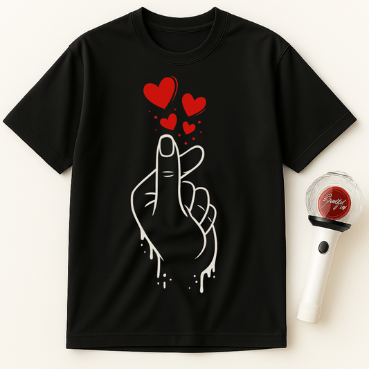 RED HEART FINGER HEART UNISEX T-SHIRT