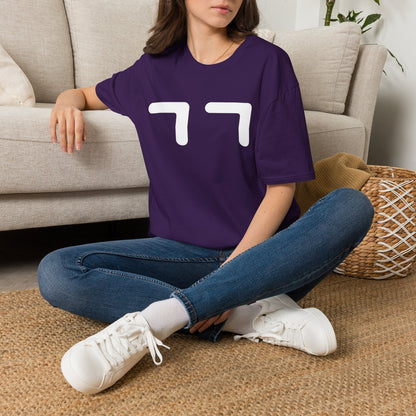 Minimalist Emoticon T-Shirt — Cute '77' Face Graphic Tee