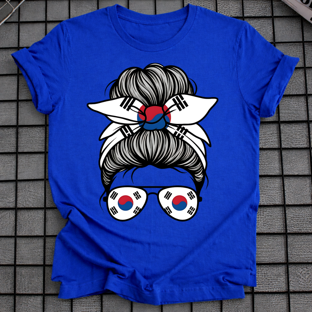 KOREAN GIRL MESSY BUN T-SHIRT