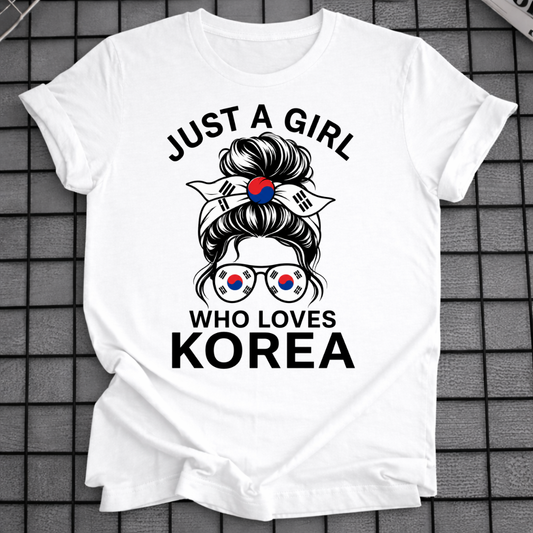 JUST A GIRL WITH A LOVE FOR KOREA T-SHIRT