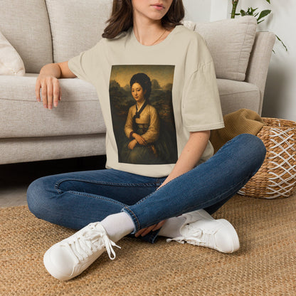 Portrait Tee — Vintage Asian Woman Oil Painting Graphic T-Shirt