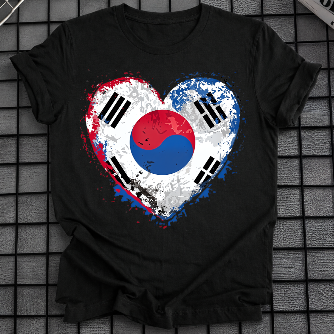 KOREAN FLAG HEART T-SHIRT