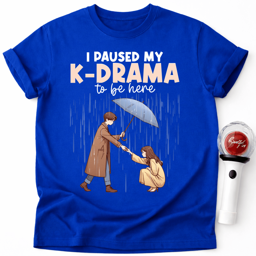 ICH HABE MEIN K-DRAMA PAUSIERT, UM HIER ZU SEIN T-SHIRT