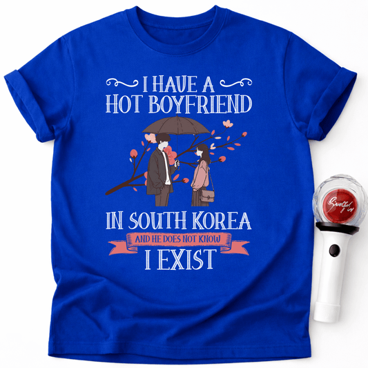 HOT BOYFRIEND IN KOREA T-SHIRT