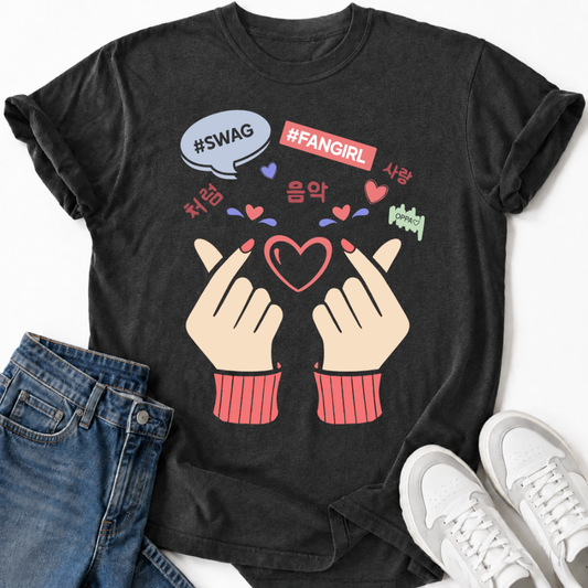 K-POP FANGIRL T-SHIRT