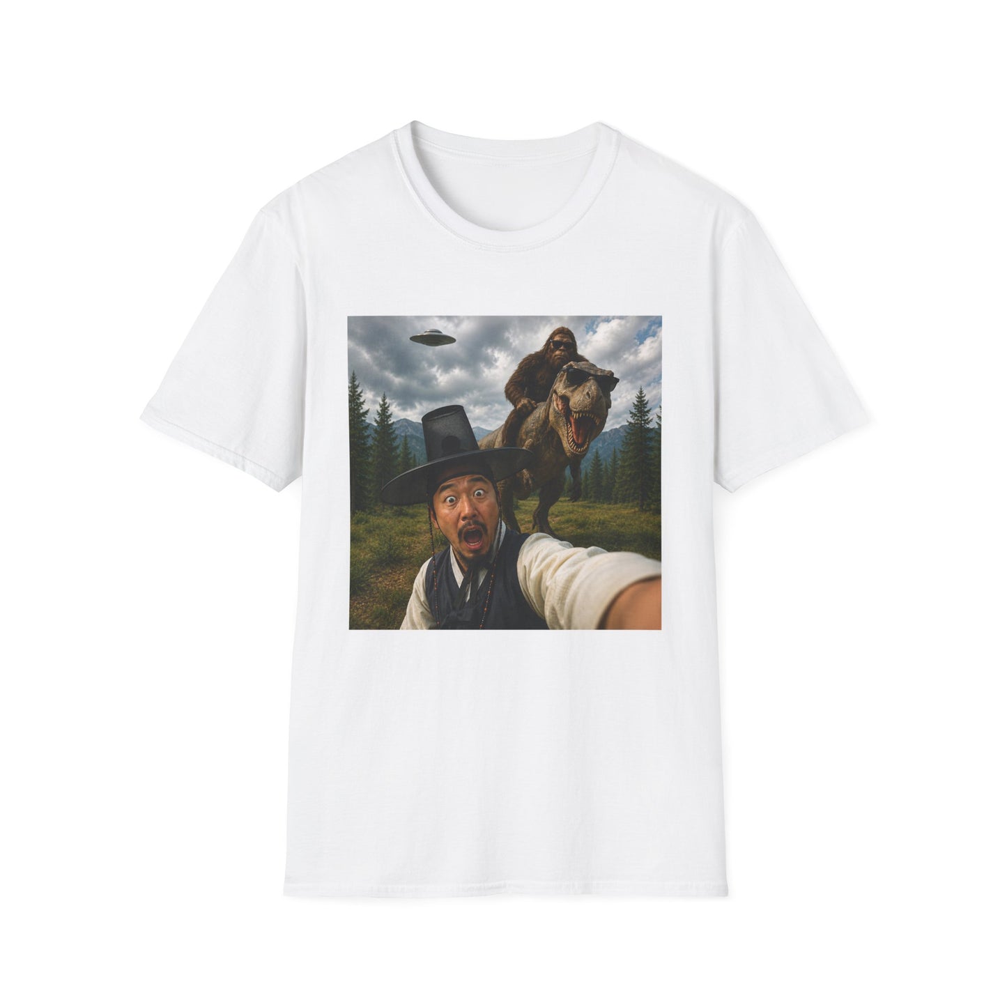 Funny Bigfoot Selfie T-Shirt — UFO, T-Rex & Sasquatch Wilderness Tee