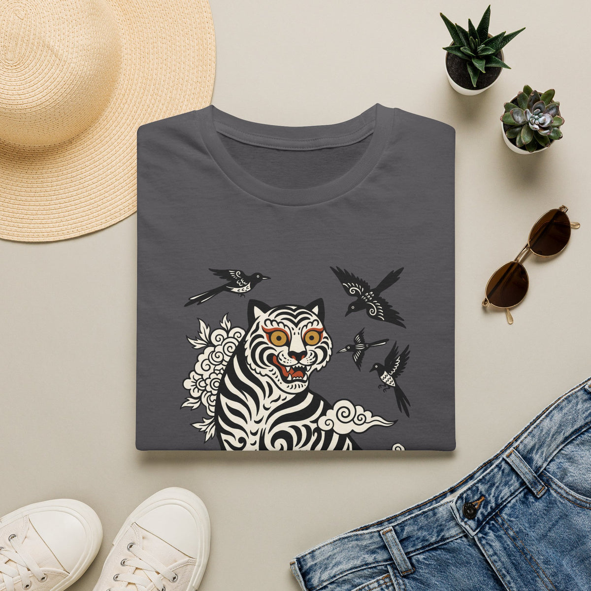 Tiger & Crows Graphic T-Shirt — Bold Japanese-Inspired Tattoo Style