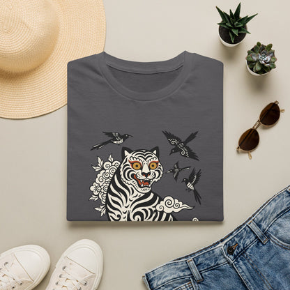 Tiger & Crows Graphic T-Shirt — Bold Japanese-Inspired Tattoo Style