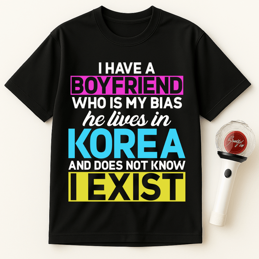 MY BIAS LIVES IN KOREA AND DOESN’T KNOW I EXIST UNISEX T-SHIRT